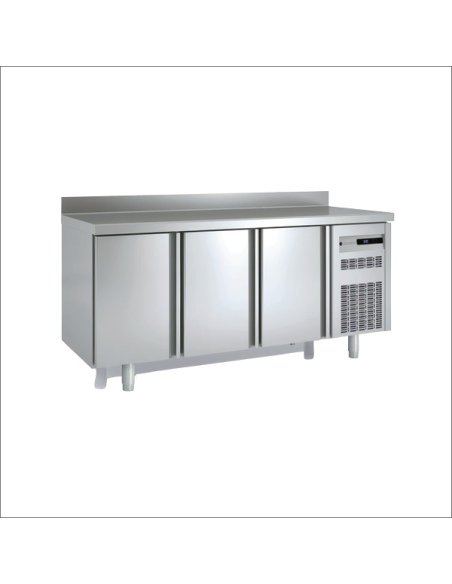 Mesa Fría Mrg-200 Sin Encimera Y Sin Motor 3 Kits X 2 Caj.